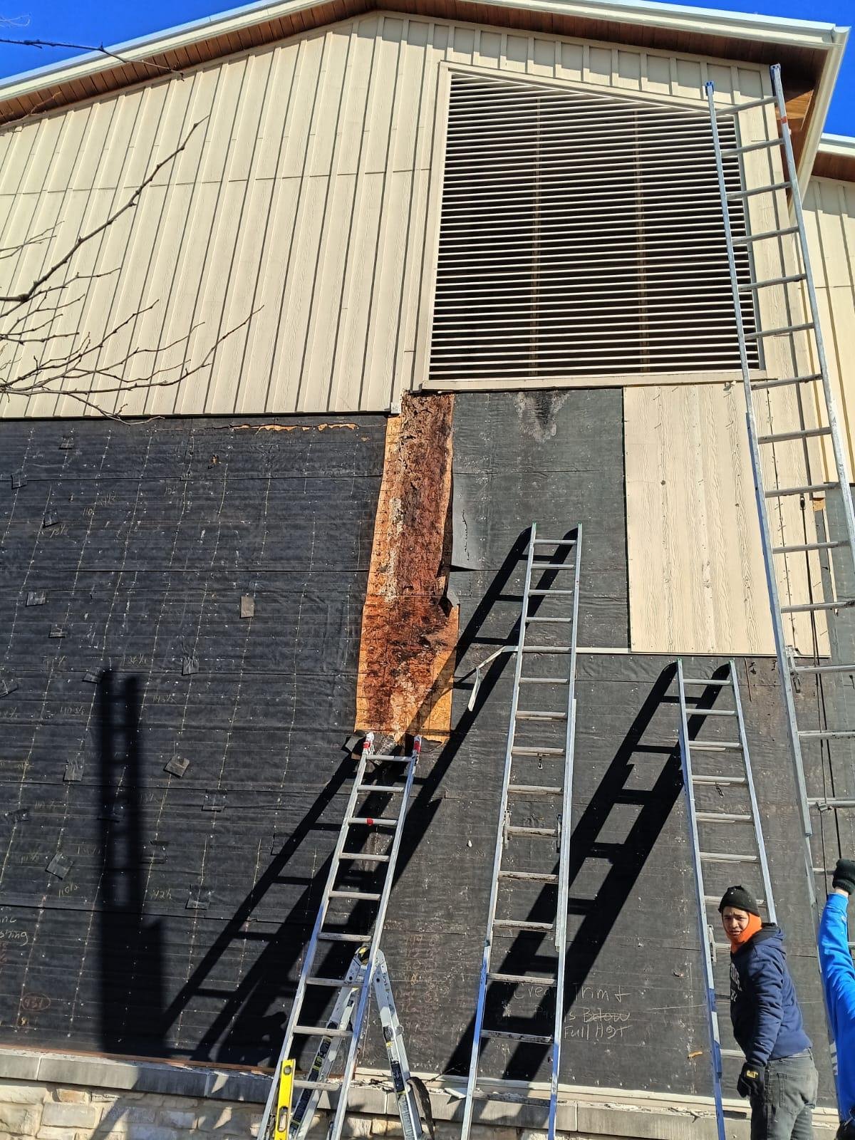 Expert Roofing Contractor in Menasha